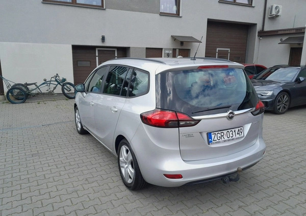 Opel Zafira cena 37900 przebieg: 183260, rok produkcji 2013 z Malbork małe 211